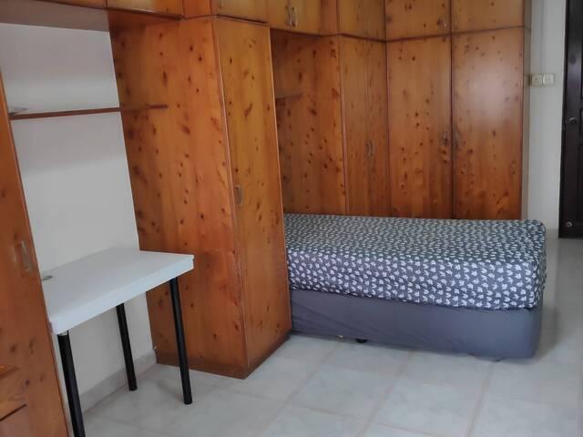 Room for rent