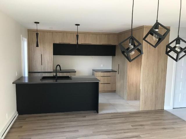 Apartment for rent in Robert-cliche, Quebec