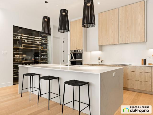 House for sale in Sainte-julie