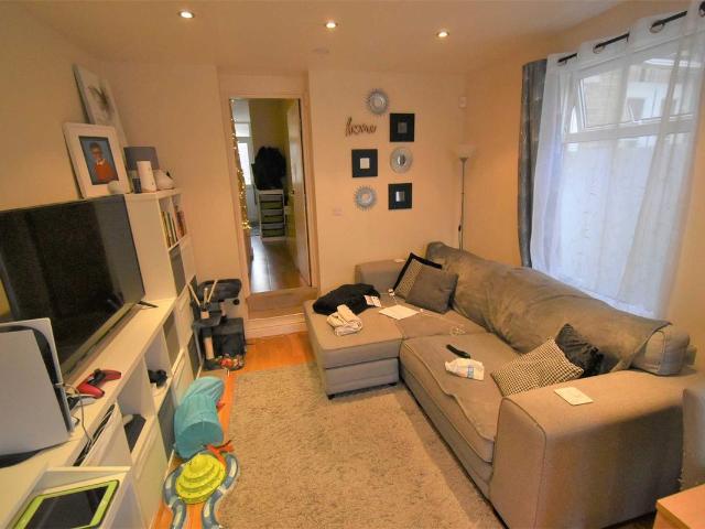 Apartment for rent in Brooklands, Monks Orchard