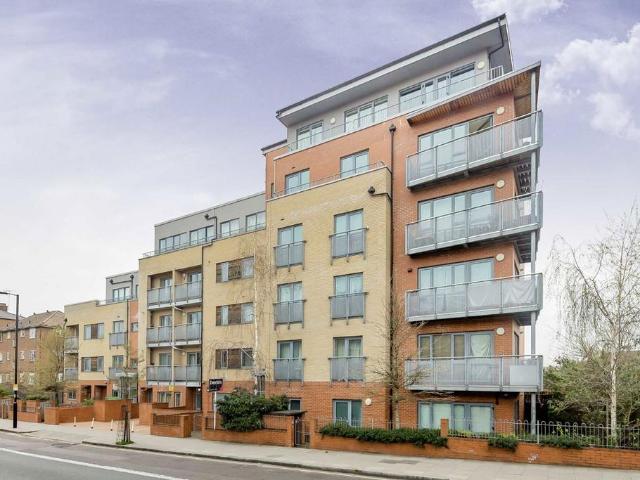 Apartment for rent in Archway, Greater London