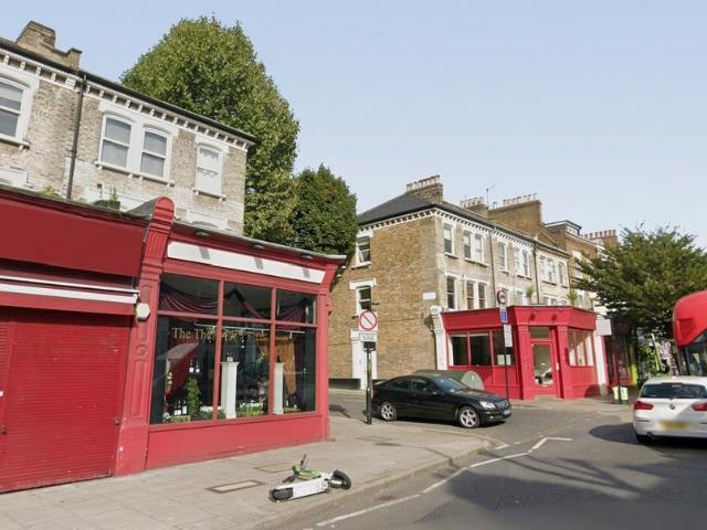 House for rent in London Borough of Islington, Greater London