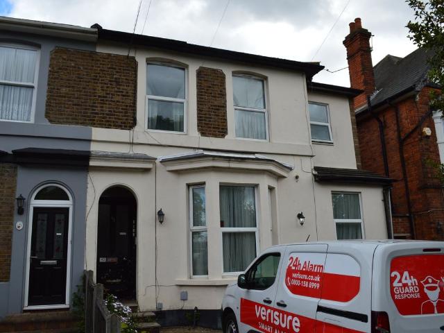 Apartment for rent in Gidea Park, Isle Of Man