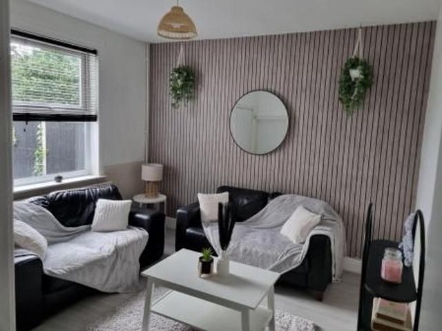 Room for rent in Littleover, East Midlands