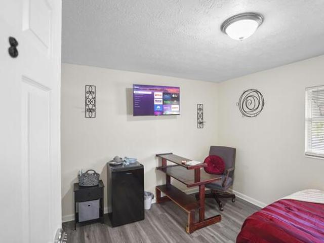 Room for rent in Jacksonville, Florida
