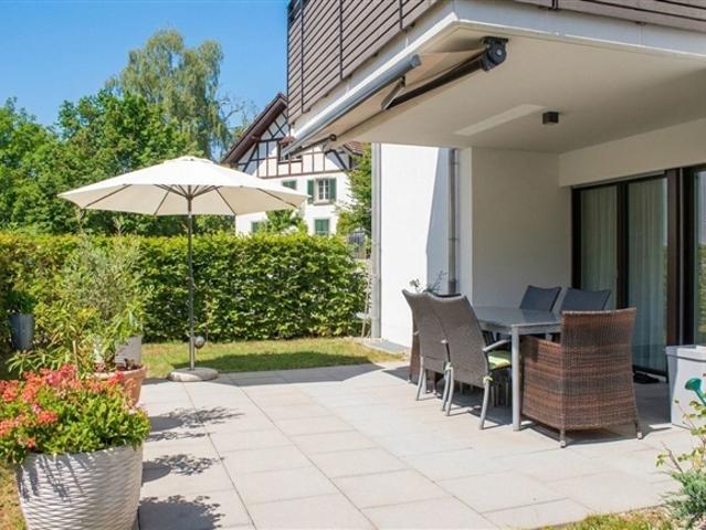 Wohnung kaufen in Glattfelden, Zürich