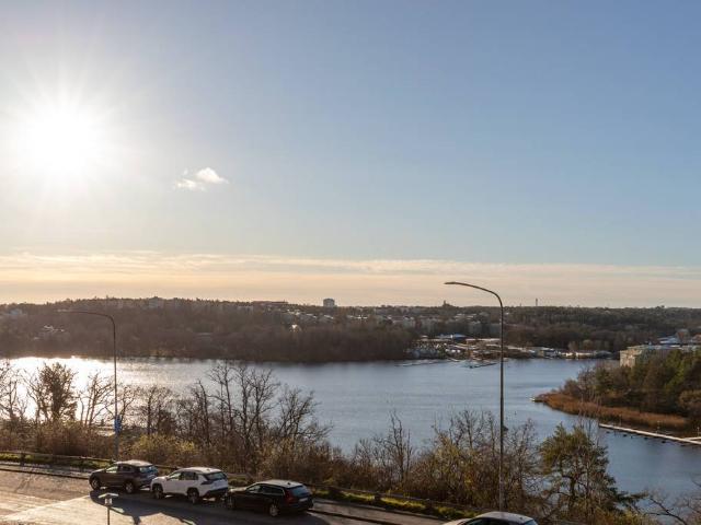 Bostad till salu i Solna, Stockholm