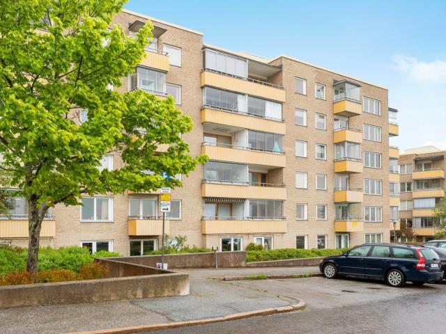 Bostadsrätt till salu i Solna, Stockholm