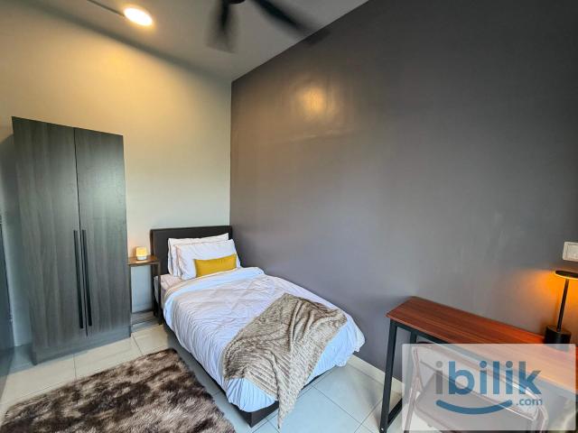 Room for rent in Kajang, Langat
