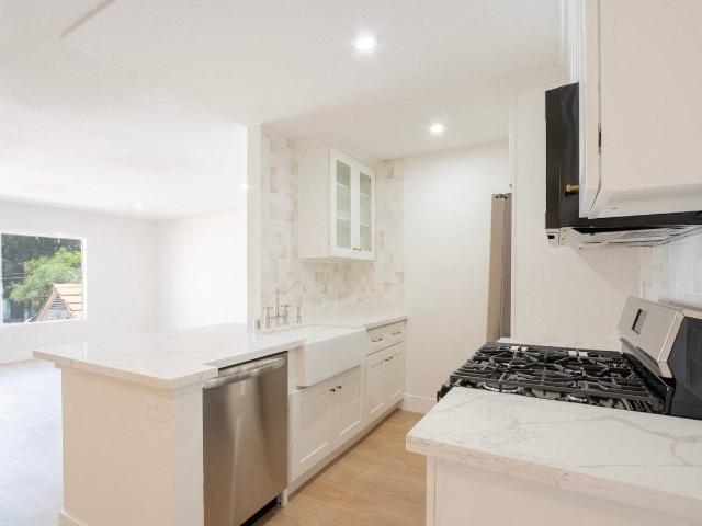 Apartment for rent in Van Nuys Neighborhood Council District, Canoga Park