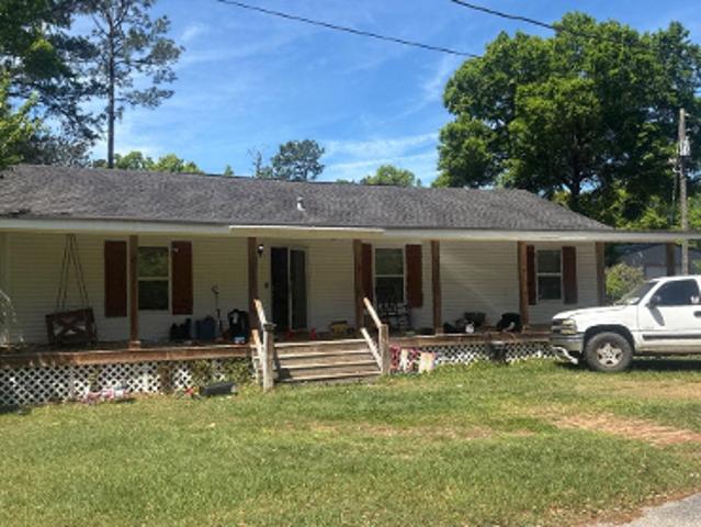 House for sale in Satsuma, Alabama
