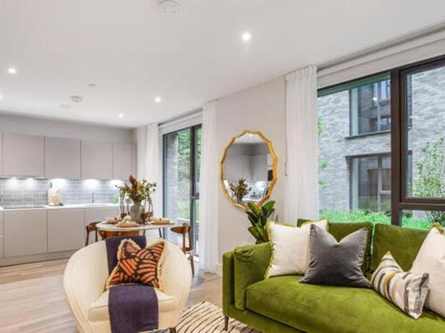 House for sale in Lyons, Greater London