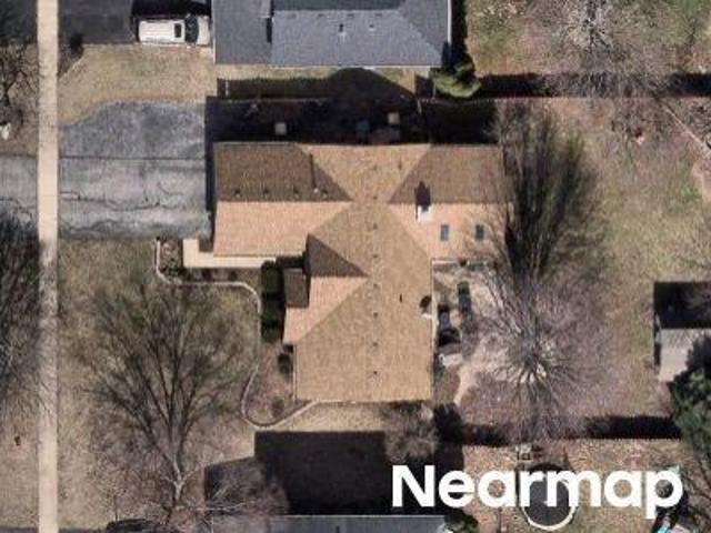 House for sale in North Aurora, Illinois