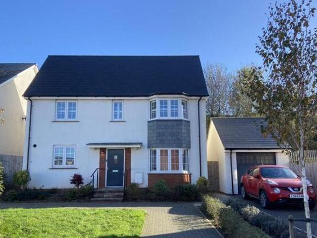 House for sale in Dawlish Warren, Teignbridge