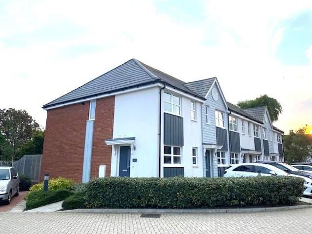 House for rent in Glenleigh Park, Heathlands