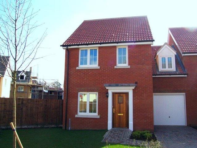 House for rent in Red Lodge, West Suffolk
