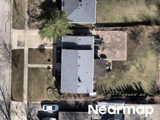 House for sale in Illinois