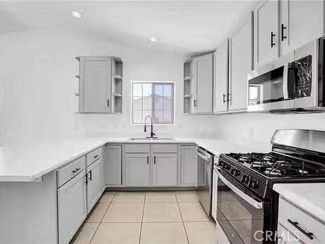 House for rent in Fontana