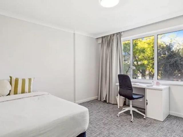 Room for rent in Cockburn, Western Australia