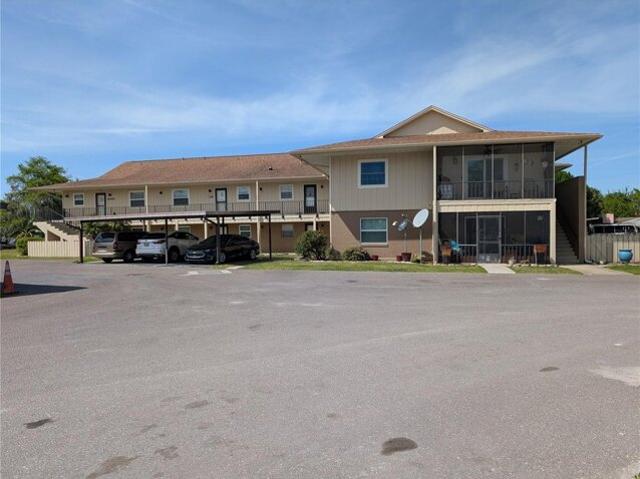 Condo for sale in Astor
