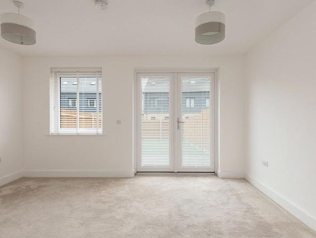 House for rent in Midway, Kent