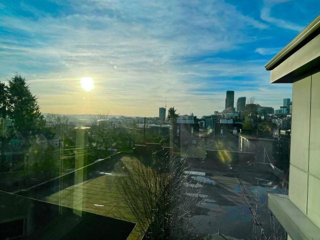 Apartment for rent in Central District, Seattle