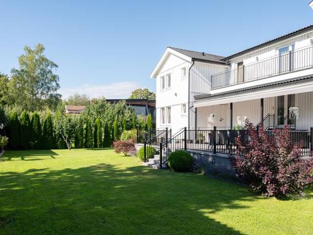 Villa till salu i Huddinge, Stockholm