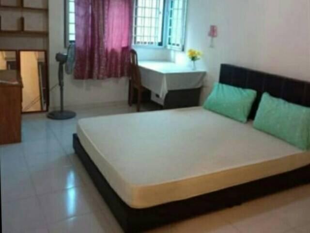 Room for rent