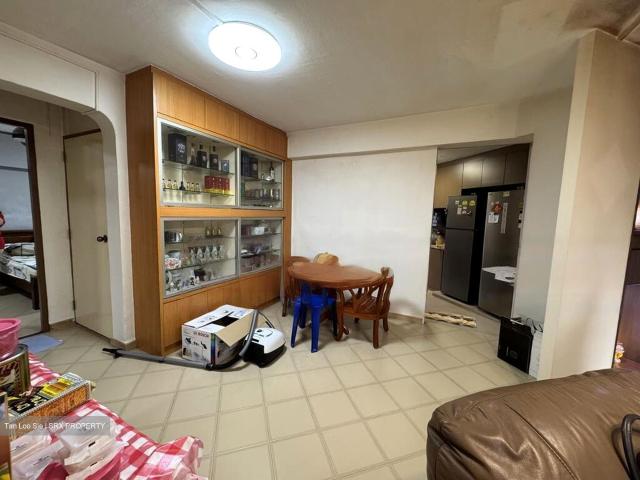 HDB House for sale in Jurong