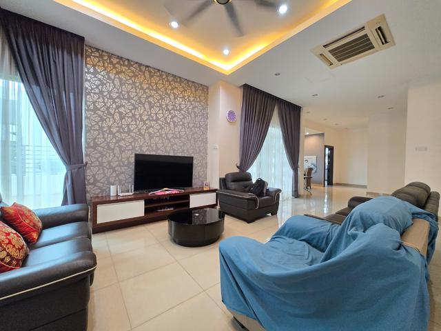 Bungalow for sale in Wellesley, Penang