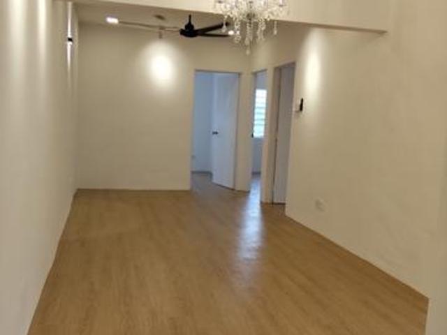 Flat for sale in Wellesley, Penang
