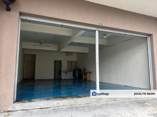 Shop for sale in Wellesley, Penang