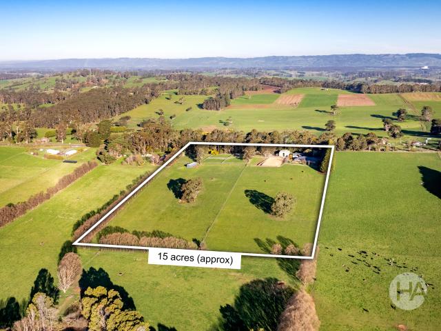 Cottage for sale in Buln Buln East, Victoria