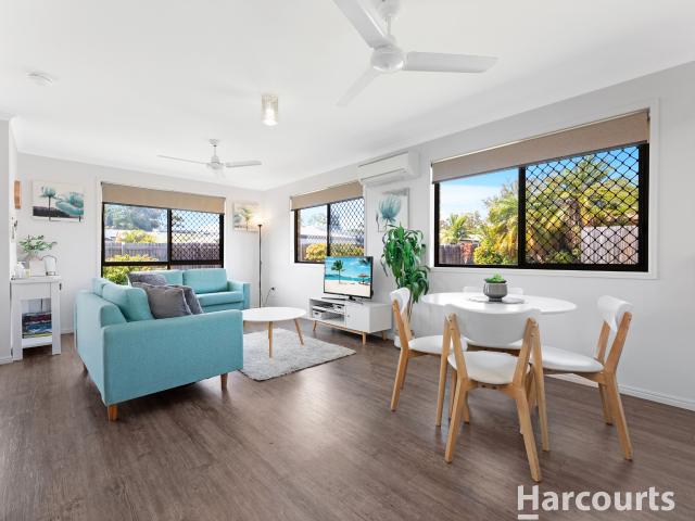 Townhouse for sale in Torquay, Queensland