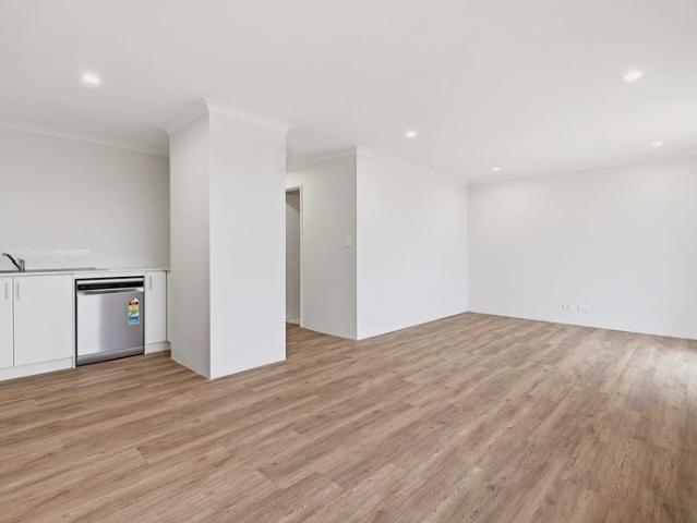 Apartment for rent in Parklands, Western Australia