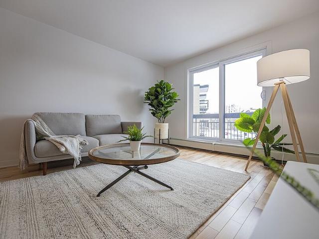 Apartment for rent in St. Leonard's, Quebec