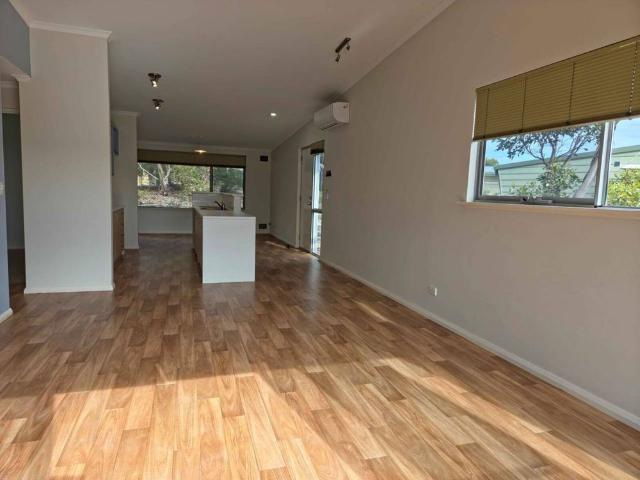 Townhouse for rent in Hopetoun, Western Australia