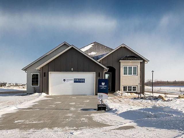 House for sale in East St. Paul, Manitoba