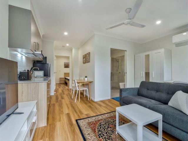 Granny Flat for rent in Toombul, Queensland