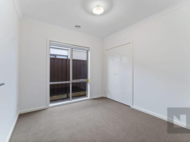 House for rent in Rockbank, Melbourne