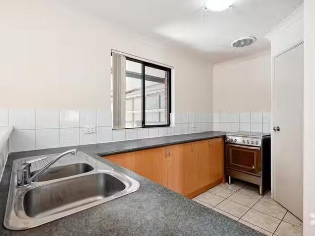 Apartment for rent in Success, Western Australia
