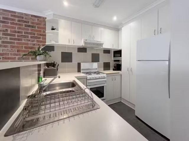 Condo for rent in Gordon, Australian Capital Territory