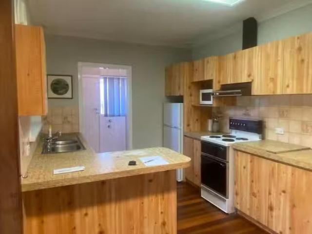 House for rent in Safety Bay, Western Australia