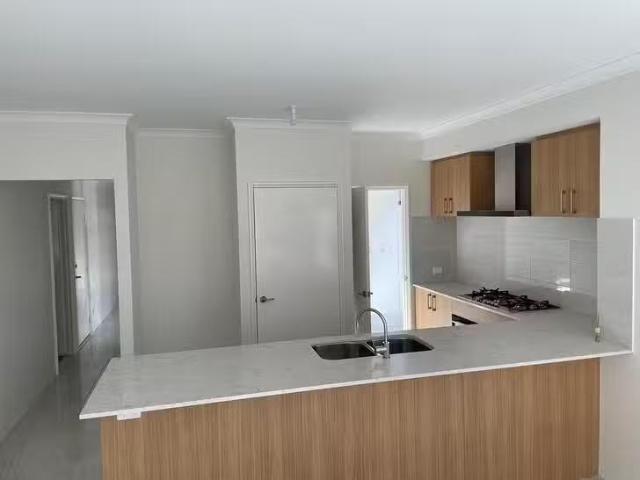 House for rent in Wellard, Western Australia