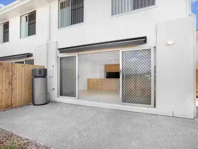 House for rent in Huntingdale, Western Australia