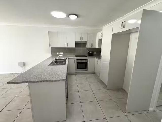 House for rent in Kardinya, Western Australia