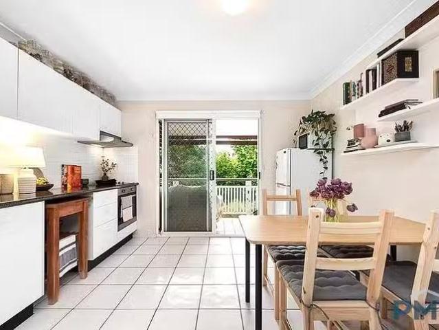 Apartment for rent in Toombul, Queensland