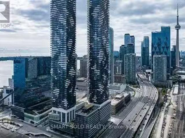 Apartment for rent in Spadina—Fort York, Toronto