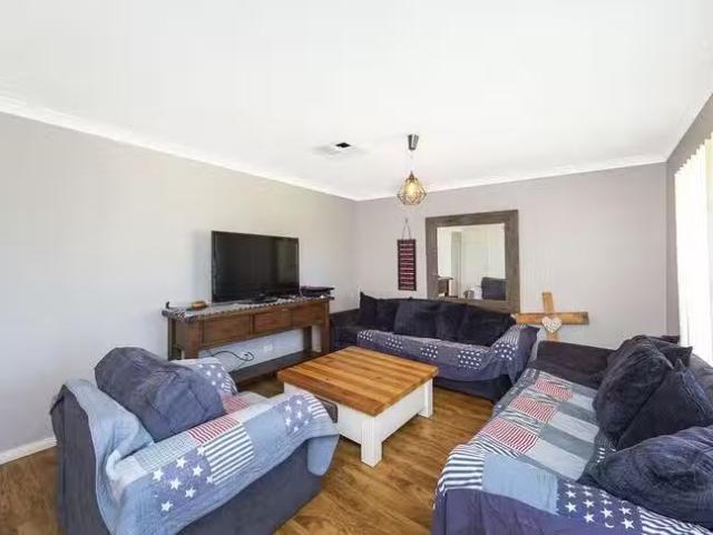 House for rent in Secret Harbour, Western Australia