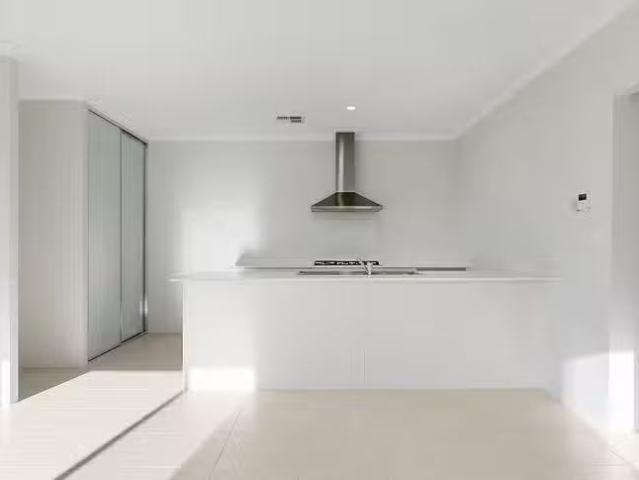 House for rent in Eglinton, Western Australia